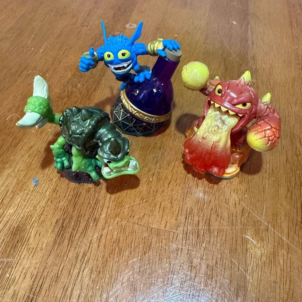 Skylanders figures